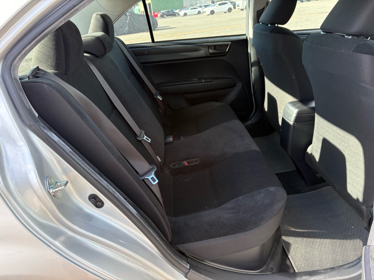 2018 Toyota Corolla thumbnail