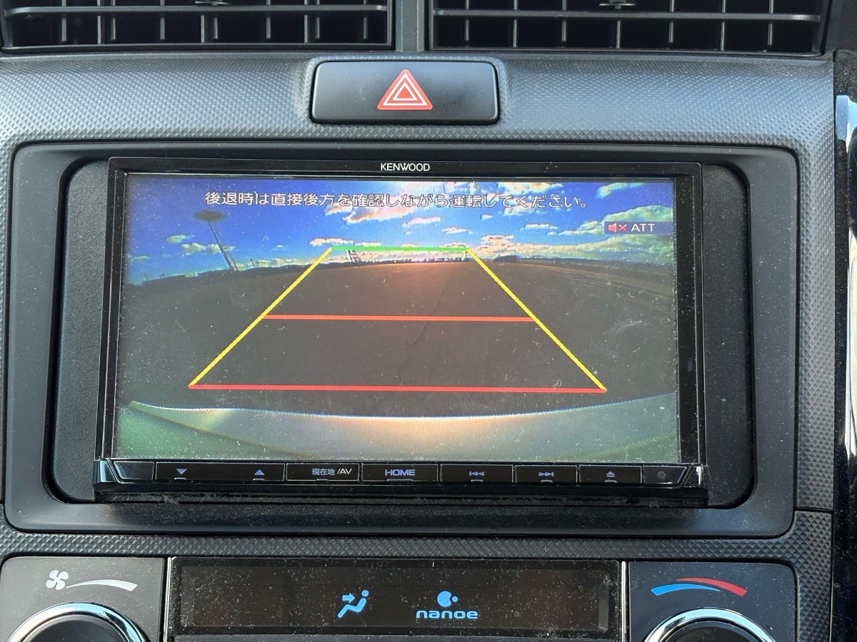 2018 Toyota Corolla thumbnail