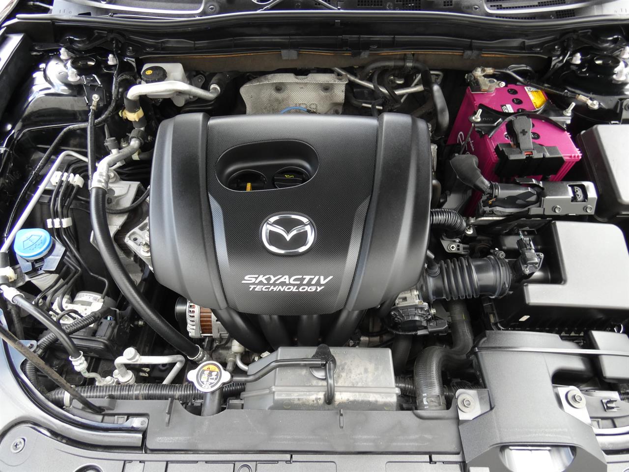 2019 Mazda AXELA thumbnail