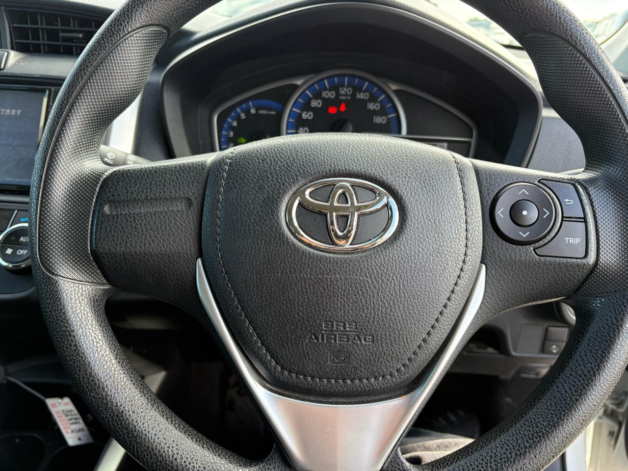 2020 Toyota Corolla thumbnail