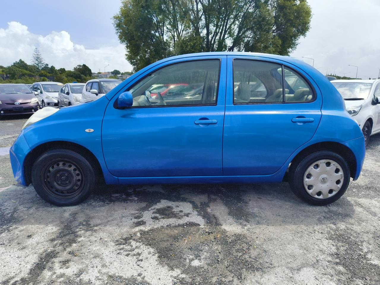 2008 Nissan March thumbnail