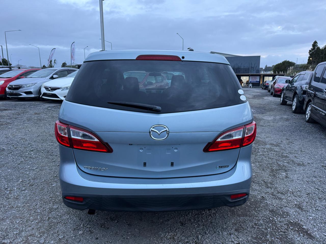 2013 Mazda Premacy thumbnail