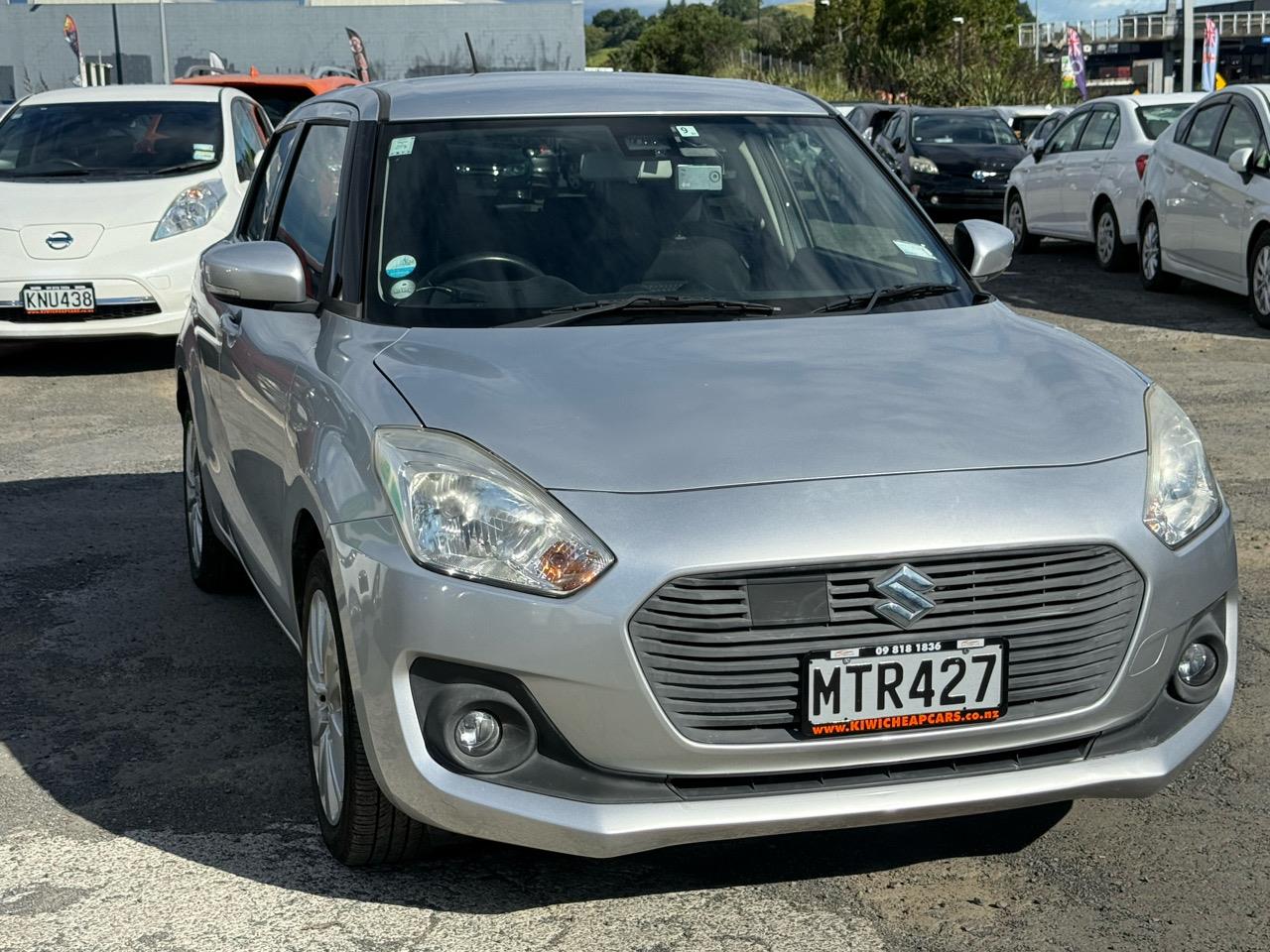 2017 Suzuki Swift thumbnail