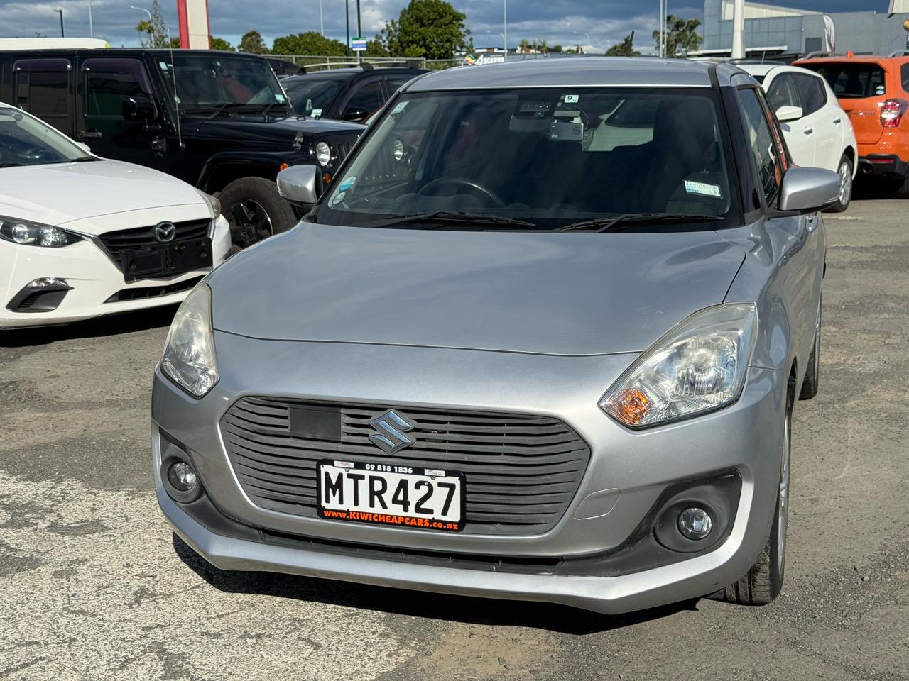 2017 Suzuki Swift thumbnail