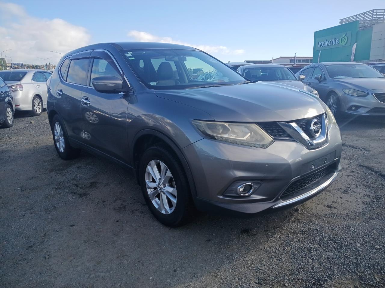 2014 Nissan X-Trail thumbnail