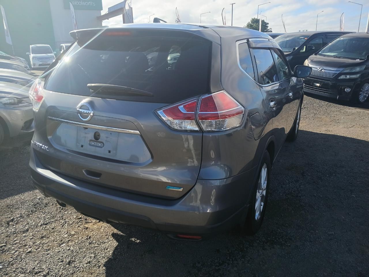 2014 Nissan X-Trail thumbnail