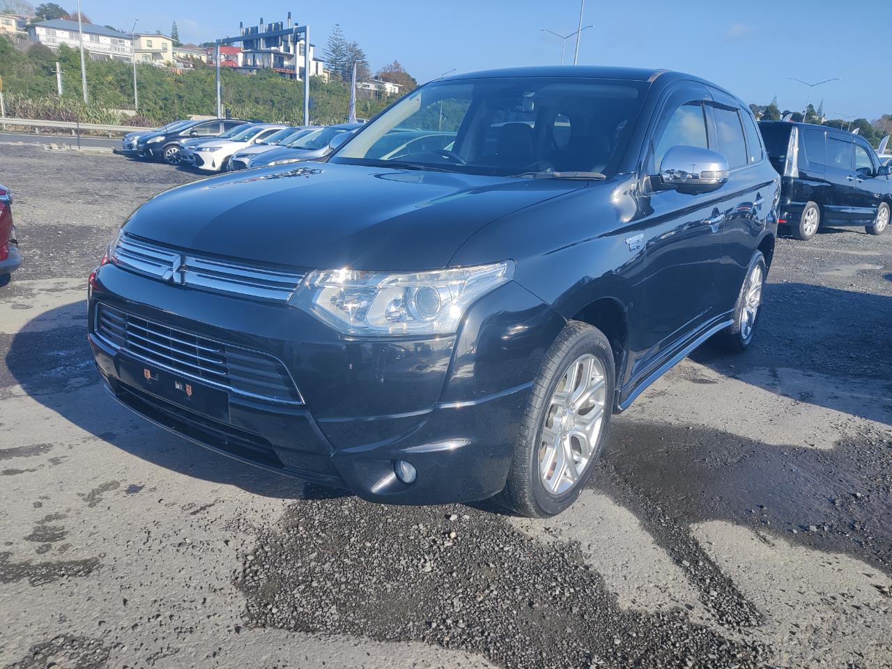 2013 Mitsubishi Outlander thumbnail