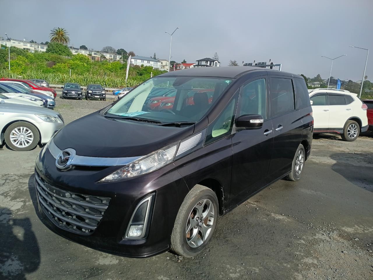 2013 Mazda Biante thumbnail
