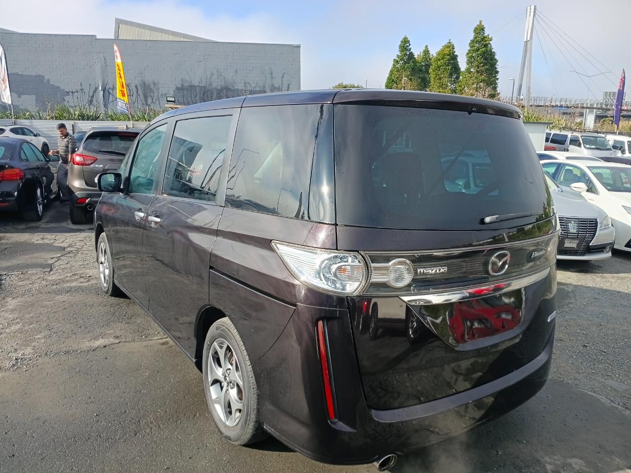 2013 Mazda Biante thumbnail