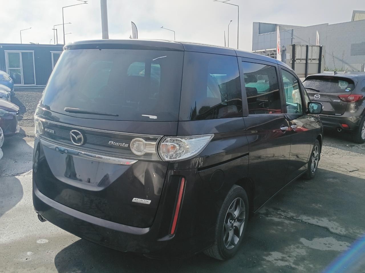 2013 Mazda Biante thumbnail