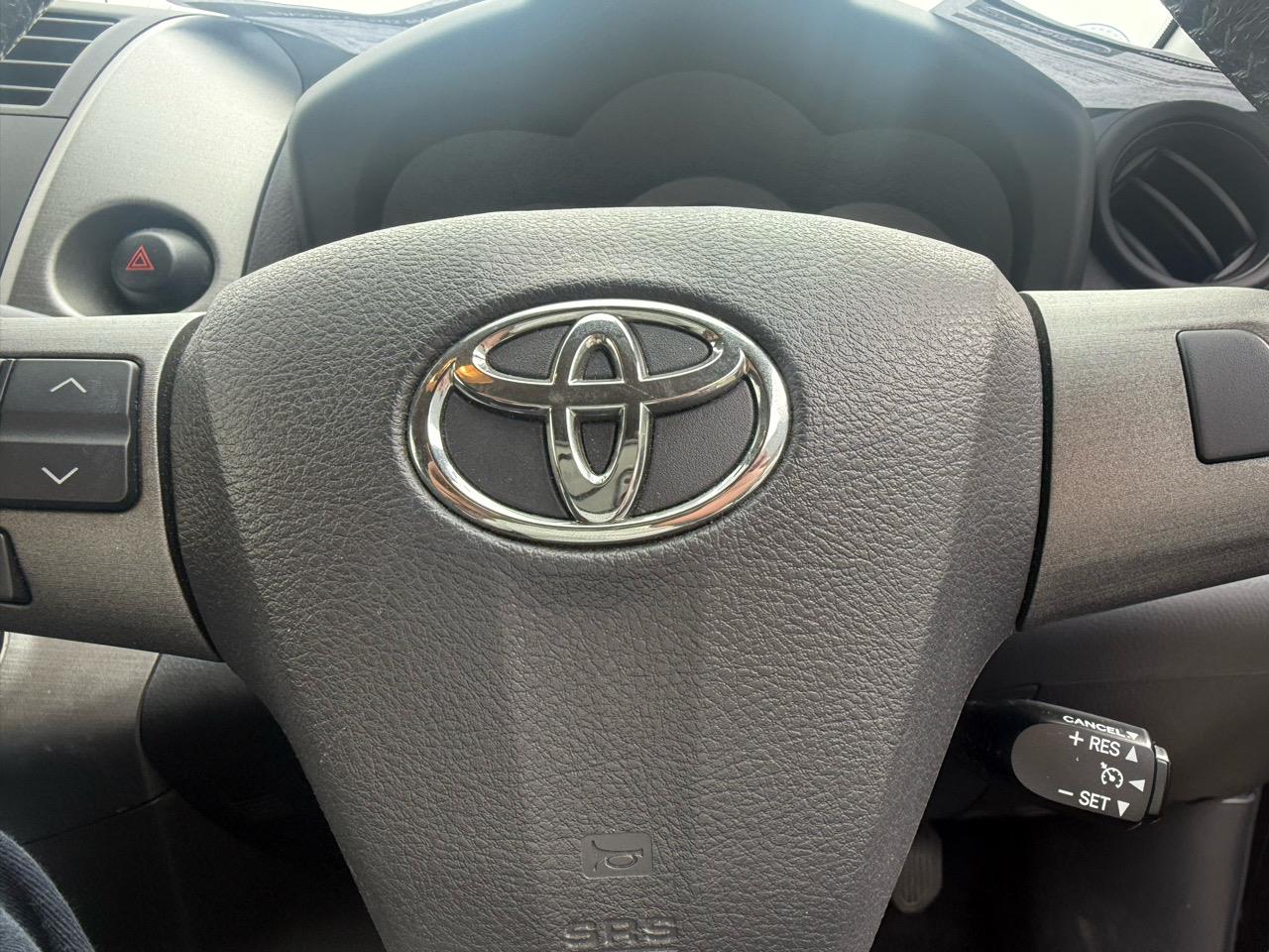 2013 Toyota RAV4 thumbnail