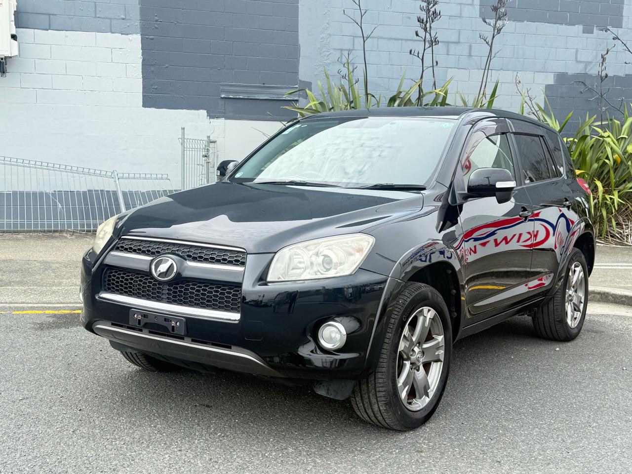 2013 Toyota RAV4 thumbnail