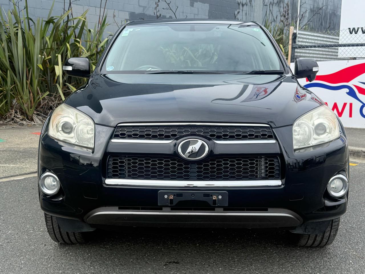2013 Toyota RAV4 thumbnail