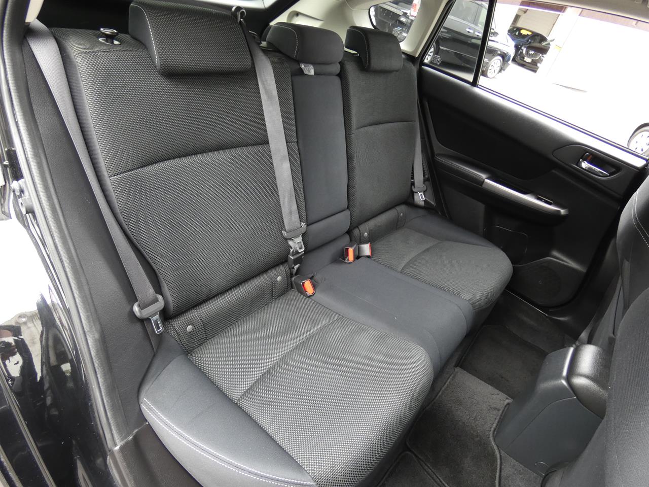 2015 Subaru XV thumbnail