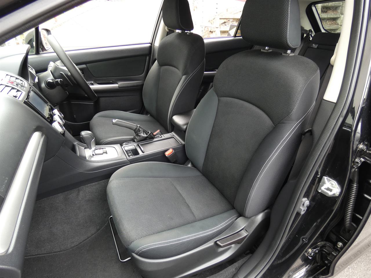 2015 Subaru XV thumbnail