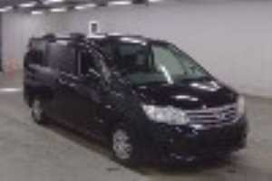 2013 Nissan Serena