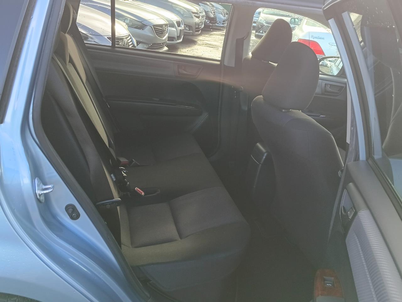 2014 Toyota Corolla thumbnail