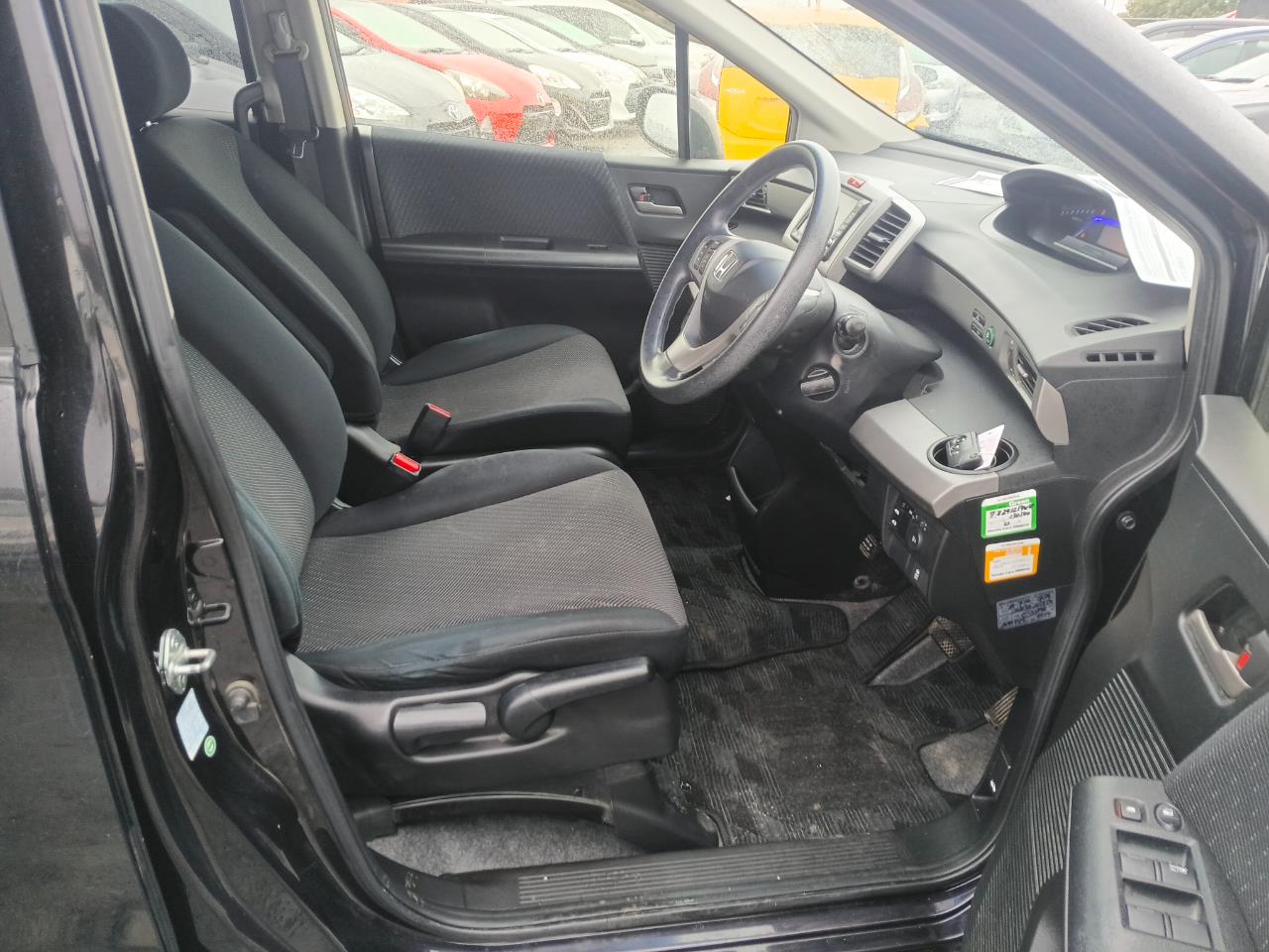 2013 Honda Freed thumbnail
