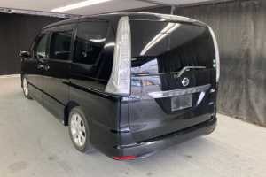2013 Nissan Serena thumbnail