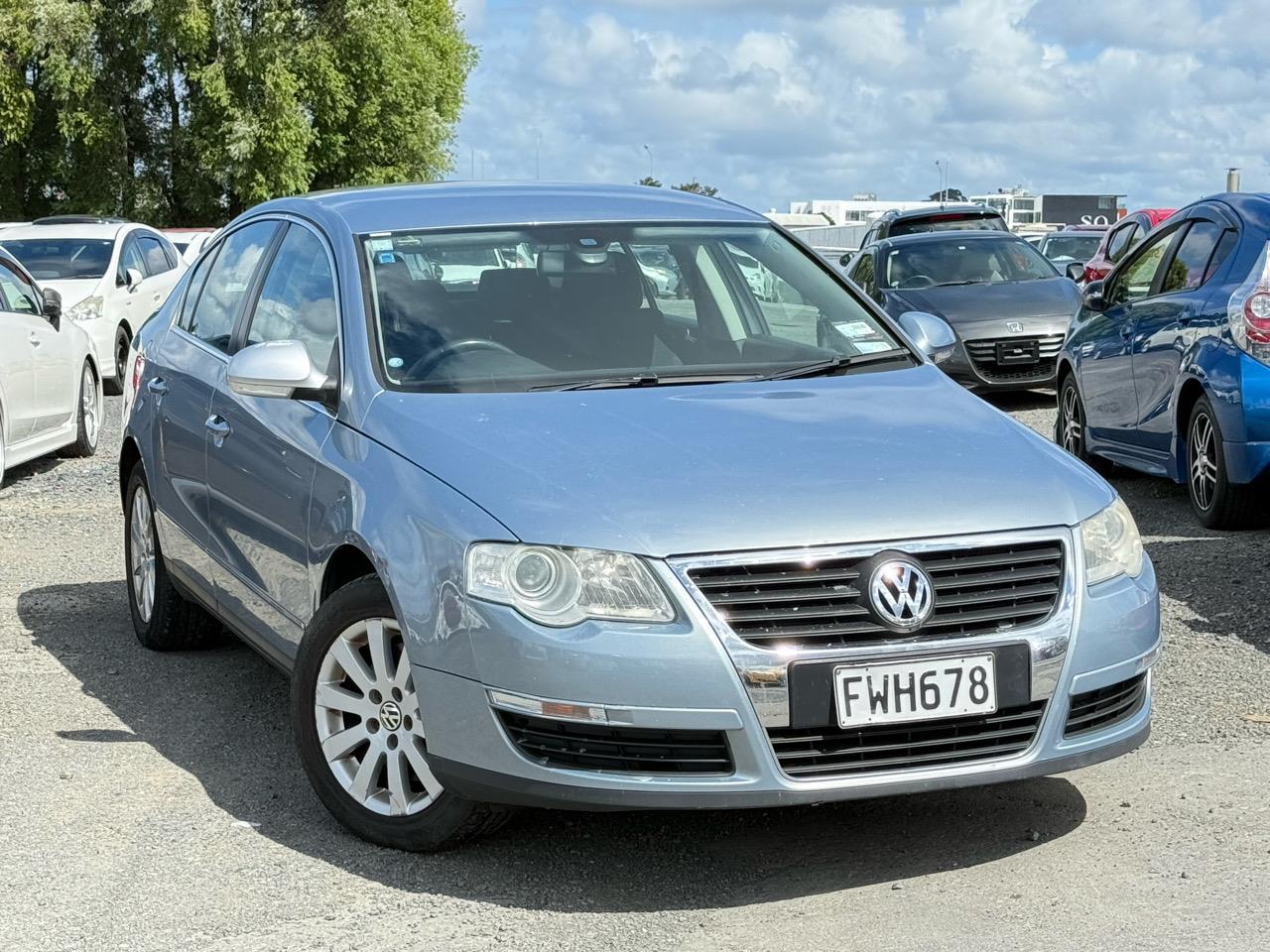 2010 Volkswagen Passat thumbnail