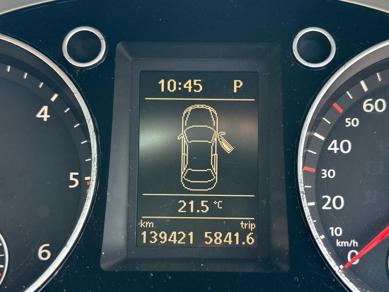 2010 Volkswagen Passat thumbnail