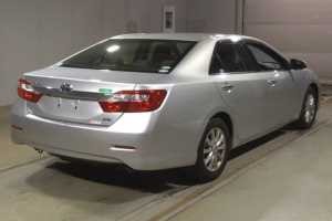 2013 Toyota Camry thumbnail