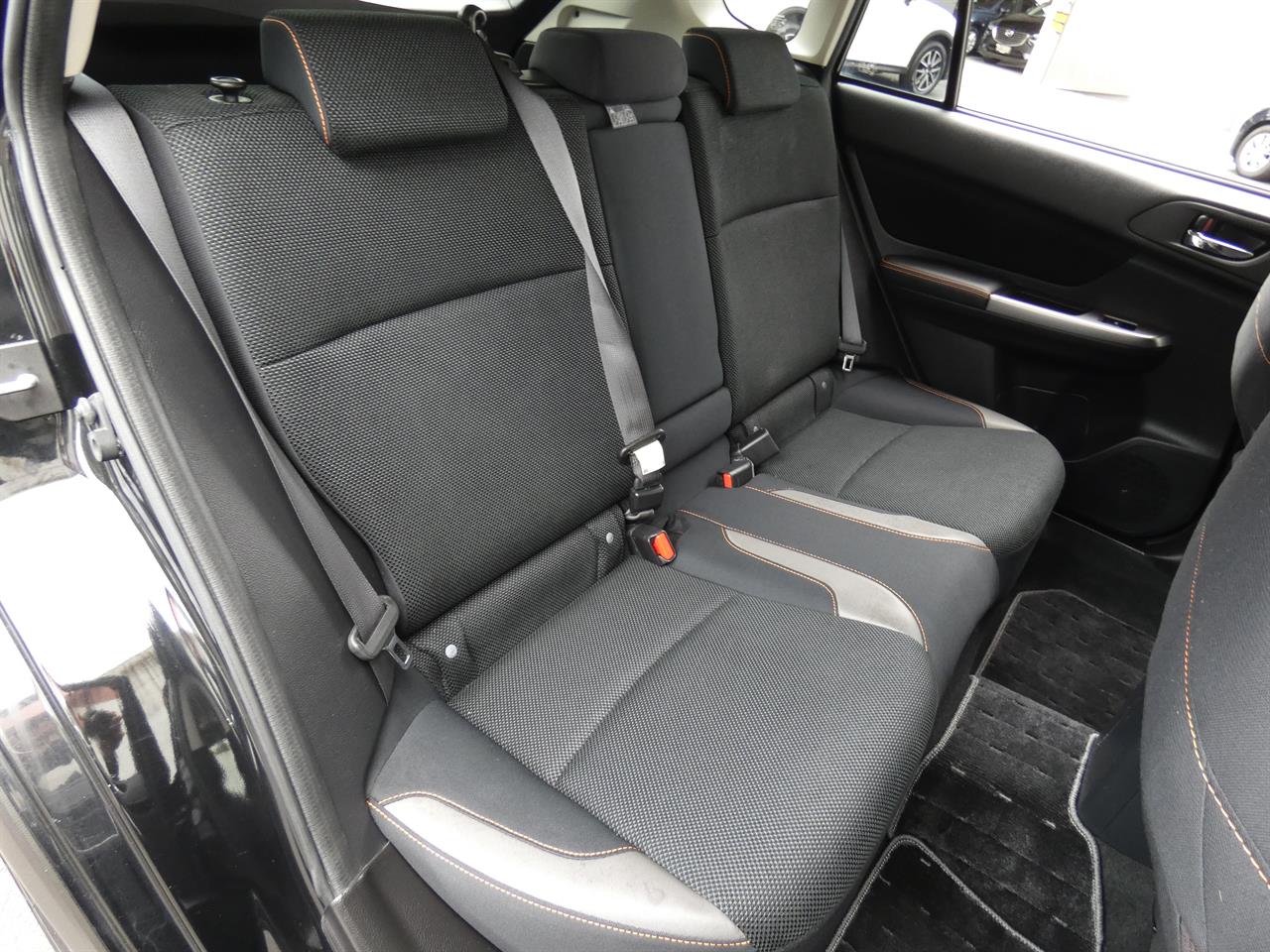 2016 Subaru XV thumbnail