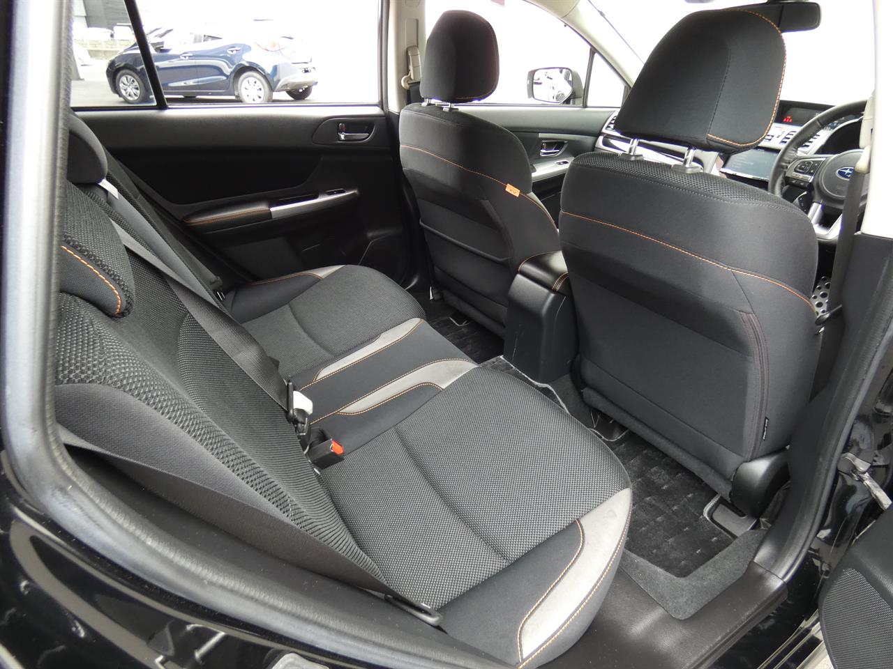 2016 Subaru XV thumbnail
