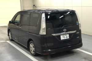 2013 Nissan Serena thumbnail