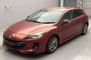 2013 Mazda Axela thumbnail