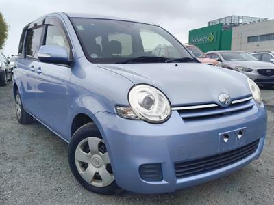 2017 Holden Barina thumbnail