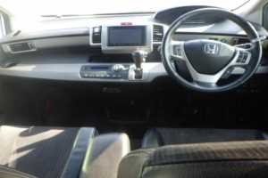 2015 Honda Freed thumbnail