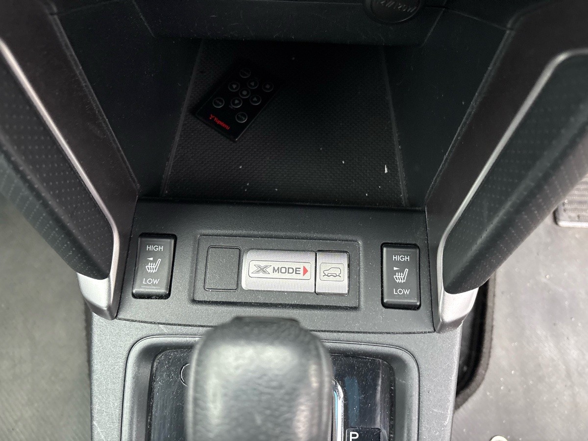2018 Subaru Forester thumbnail