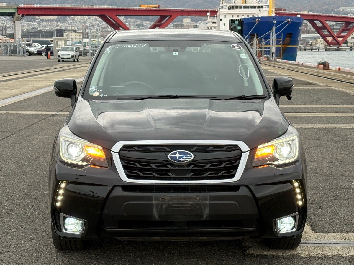 2018 Subaru Forester thumbnail