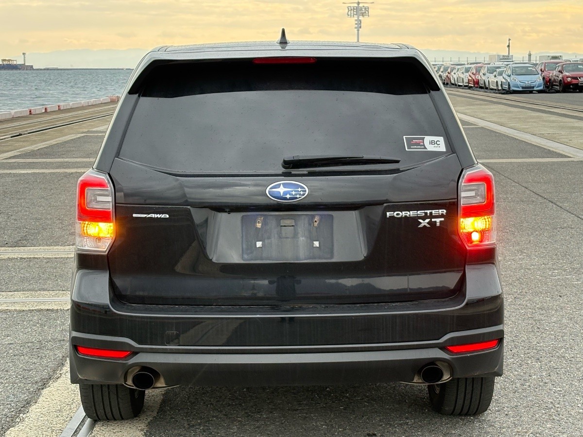 2018 Subaru Forester thumbnail