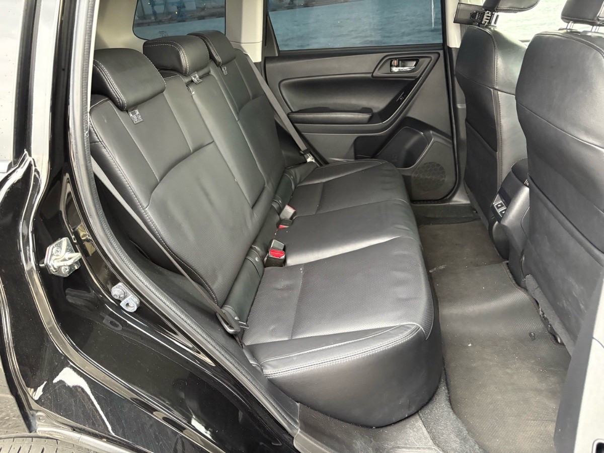 2018 Subaru Forester thumbnail