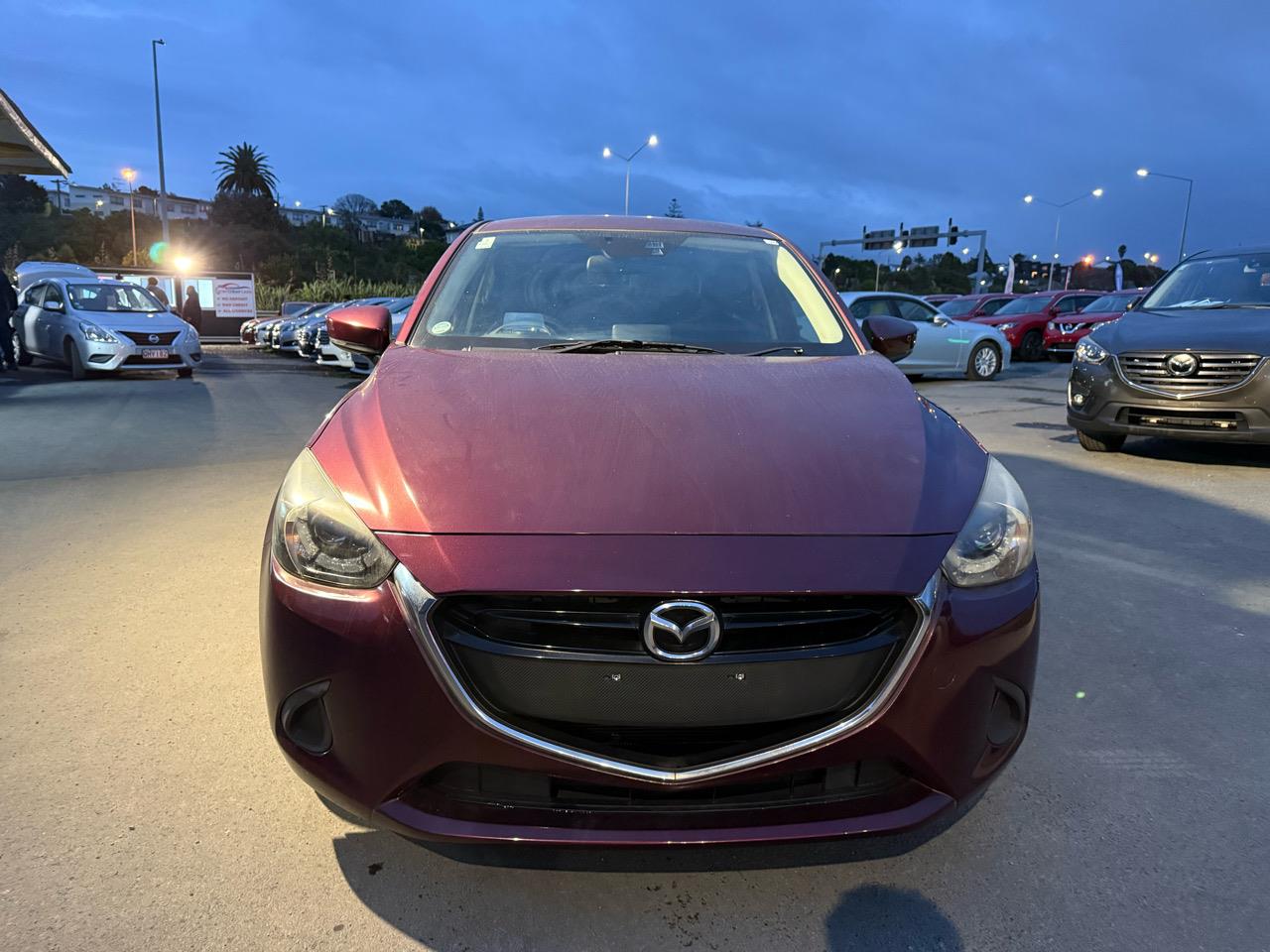 2017 Mazda Demio thumbnail