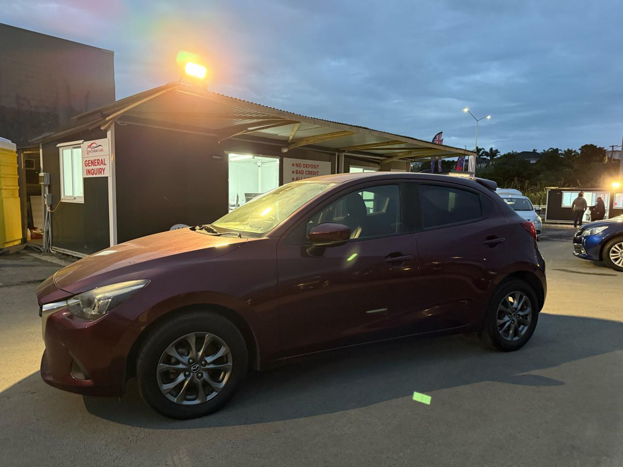 2017 Mazda Demio thumbnail