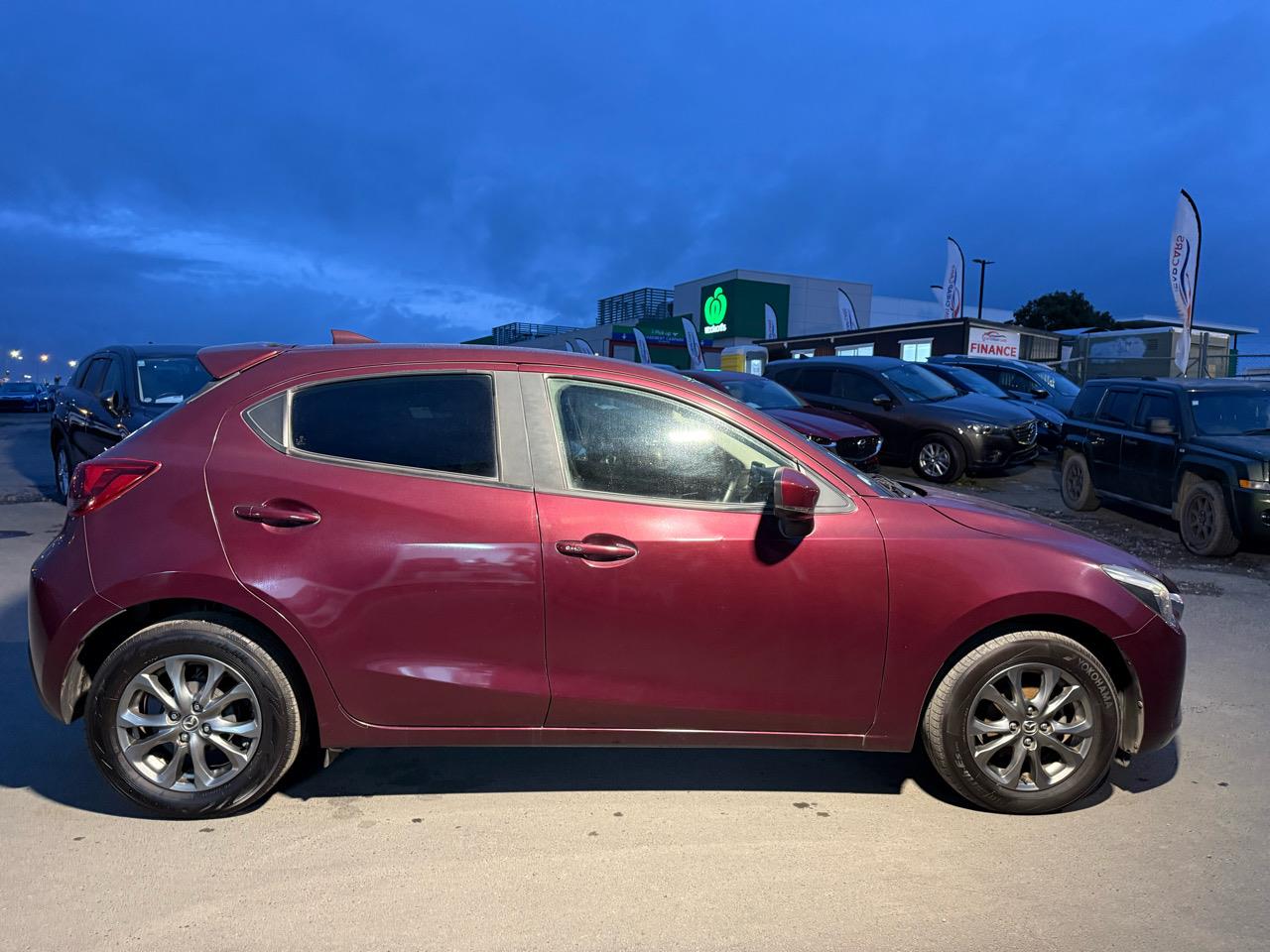 2017 Mazda Demio thumbnail