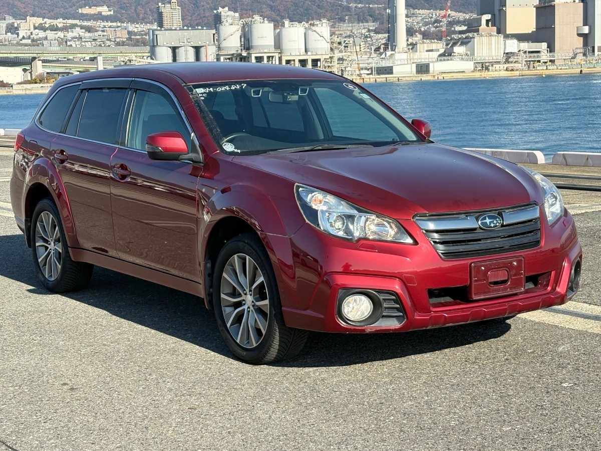 2013 Subaru Outback thumbnail
