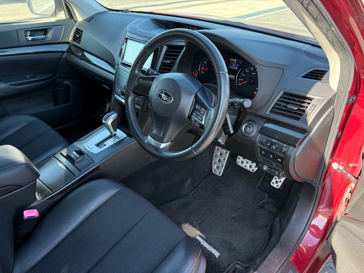2013 Subaru Outback thumbnail