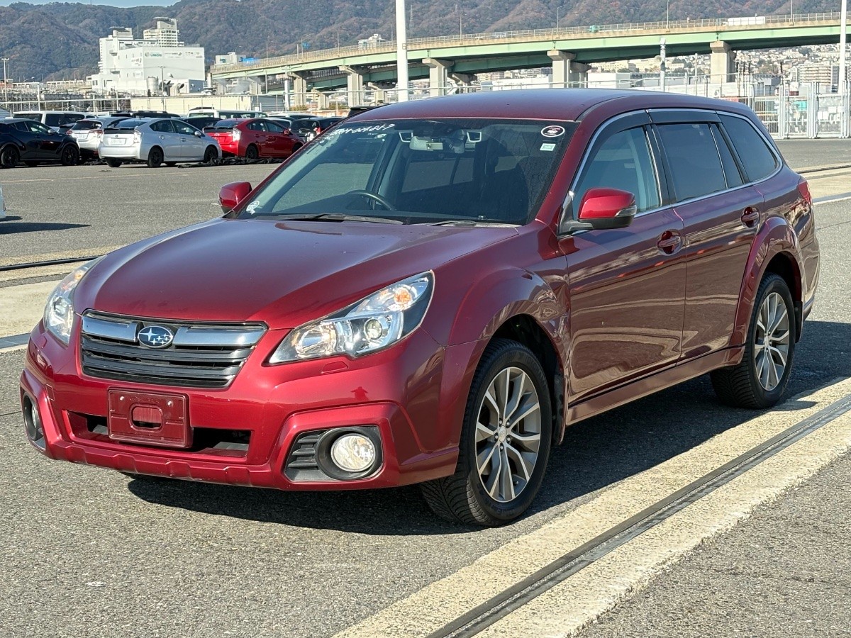 2013 Subaru Outback thumbnail