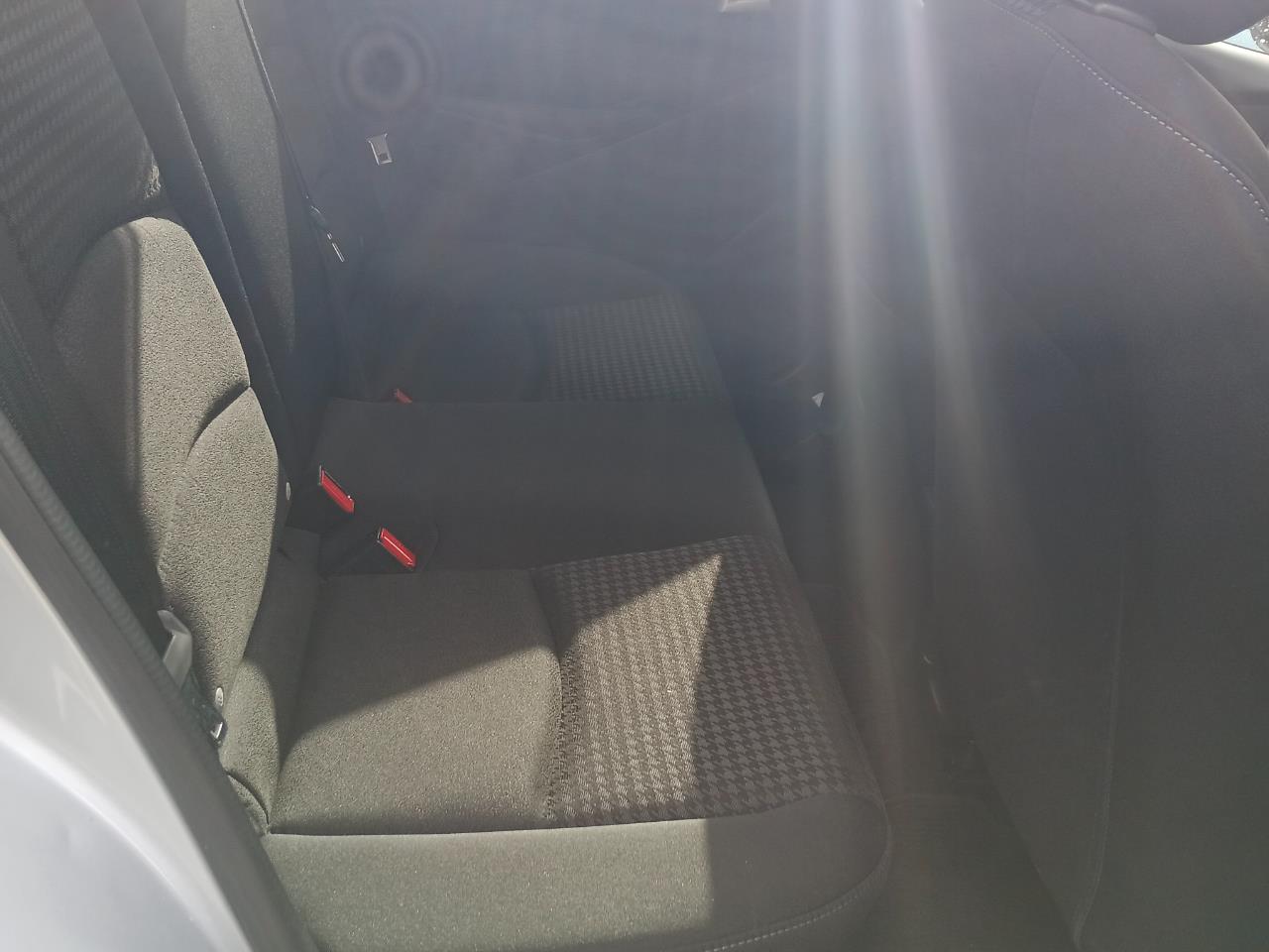 2017 Mazda Demio thumbnail