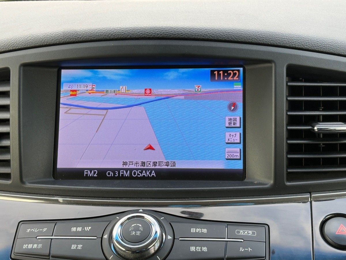 2012 Nissan ELGRAND thumbnail