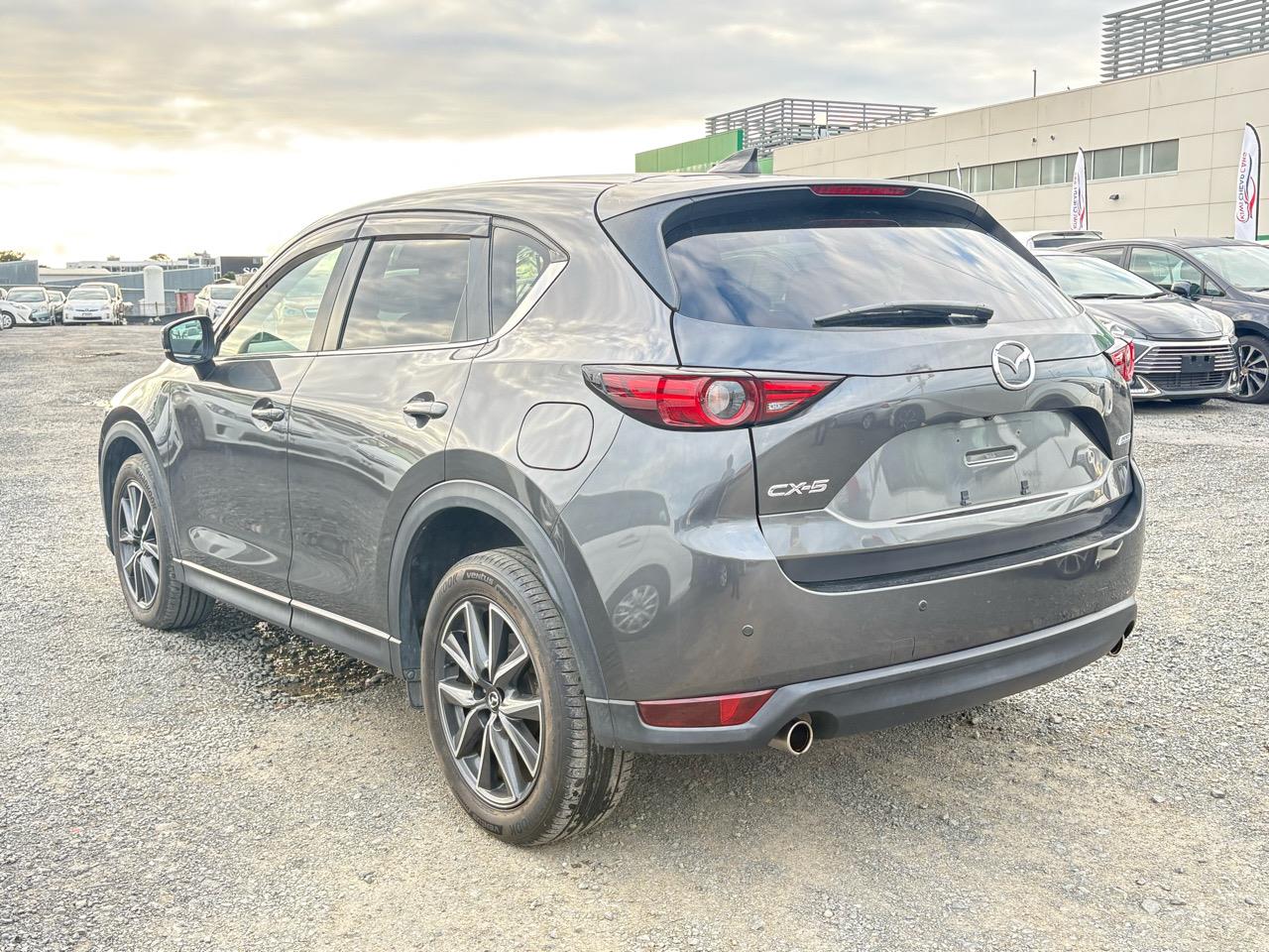 2017 Mazda CX-5 thumbnail