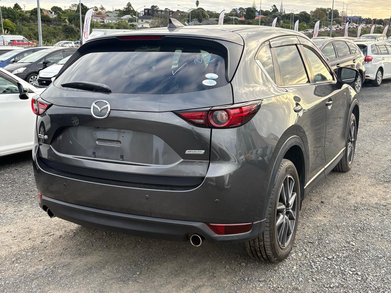 2017 Mazda CX-5 thumbnail