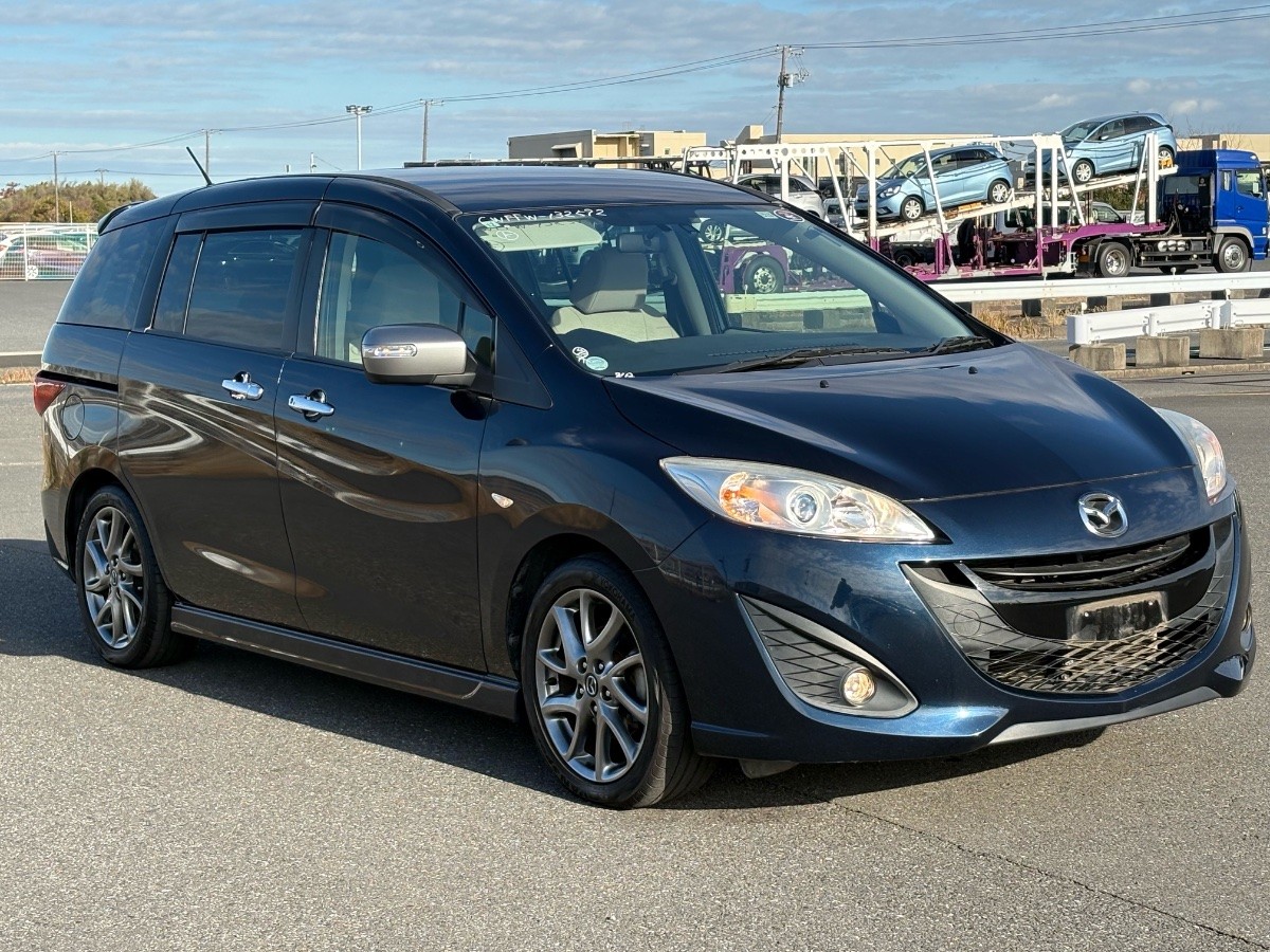 2015 Mazda Premacy thumbnail