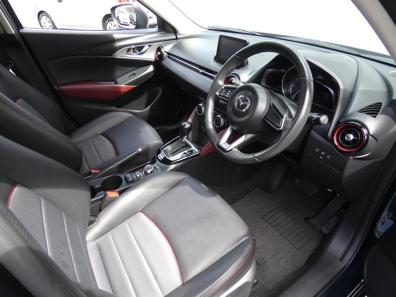 2017 Mazda CX-3 thumbnail