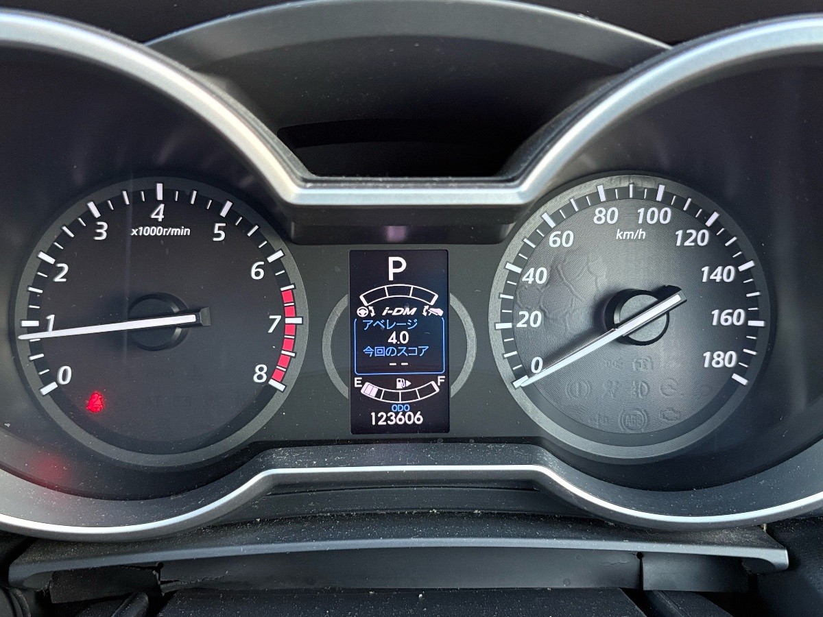 2013 Mazda Premacy thumbnail