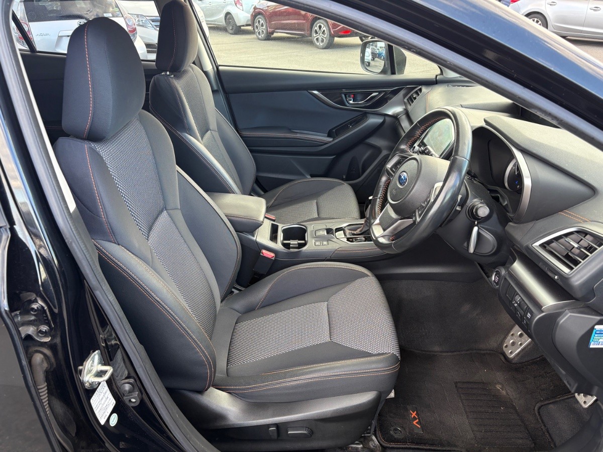 2017 Subaru XV thumbnail